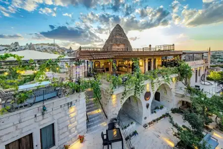Kayatas Cave Suites - 66