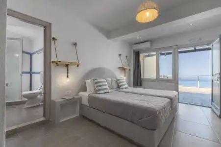 Gizis Cliffside Suites - 2