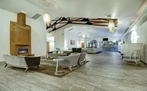 Desert Rose Resort - 12