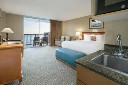 Waikiki Resort - 85