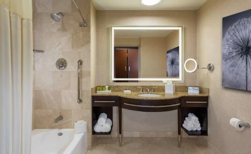 Hilton Americas - - 9