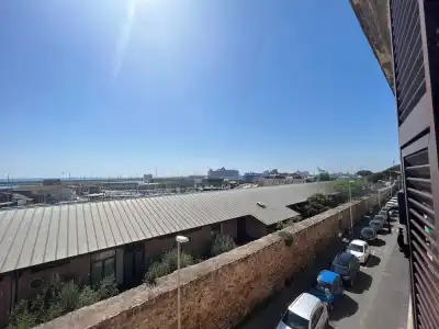 Be Your Home - Guest House Fuori Dal Porto - 20