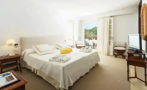 La Moraleja The Quiet- Adults Only - 2