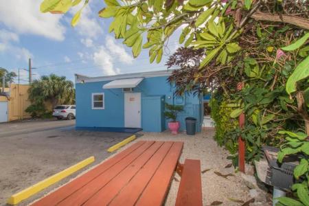 Sunset Cove Beach Resort - 38