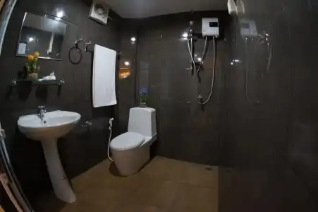 TT Naiyang Beach Phuket - 44