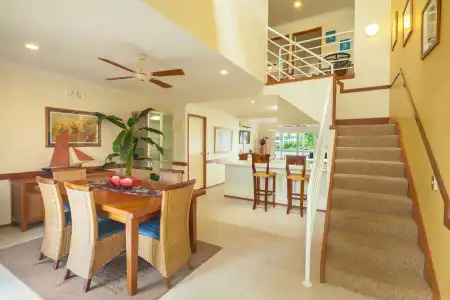 Noosa Entrance Waterfront Resort - 10