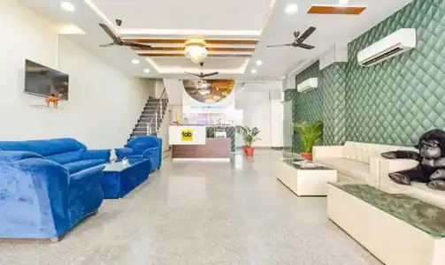 FabCm Palace - 1