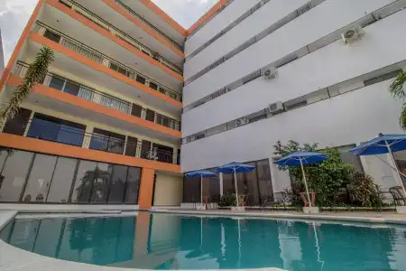 Ambassador Merida - 21