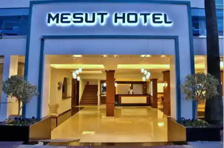 Mesut Family - 1