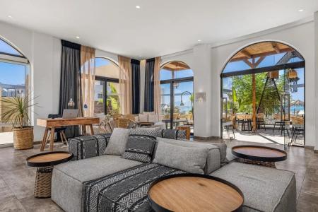Cabana Blu Lifestyle Boutique & Suites - 1