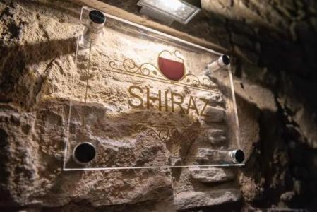 Oinou Strata - Adults Only - 27