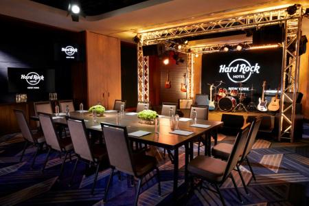Hard Rock - 49
