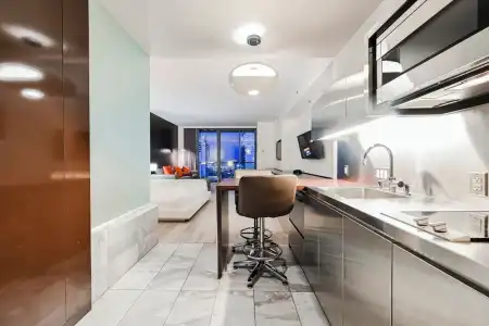 Beautiful Palms Place Suite - 294