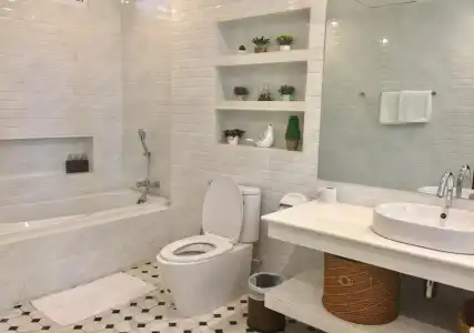 Tree House - 7