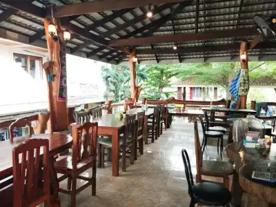 Pott Guesthouse - 12