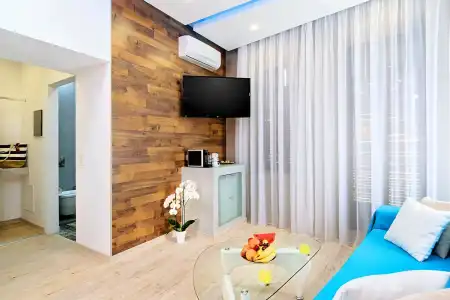 Diamond Luxury Suites - 1