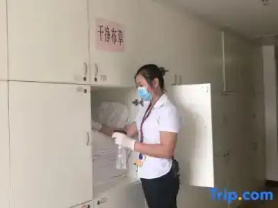 Guangzhou Rongting Business - 24