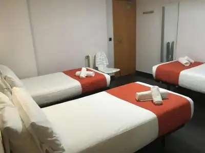 Hostal Levante - 41