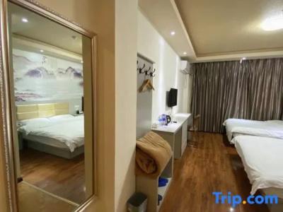 The Golden Ville Boutique & Spa - 105
