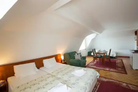 Helios Pension - 142