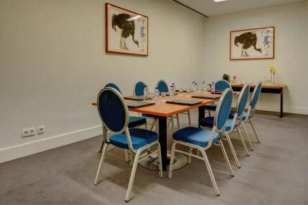 VIP Executive Art's - 15