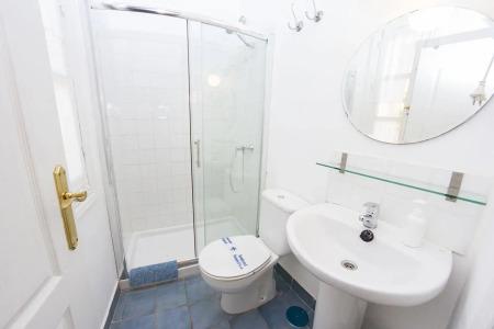 Villa Alicia Guest House - 10