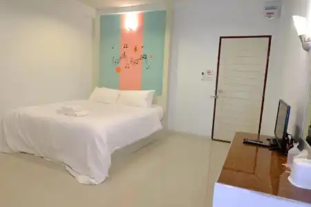Juntima Place at Amphawa - 73