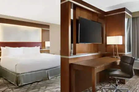 DoubleTree by Hilton Toronto Airport West - 48