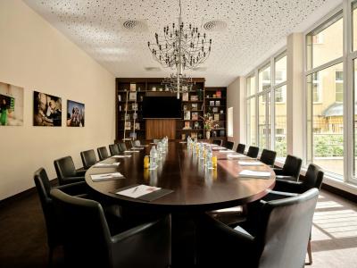 Flemings Wien-Stadthalle - 24