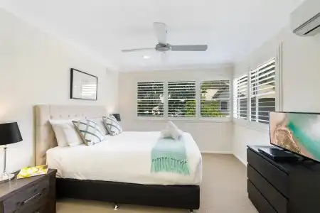 Noosa Entrance Waterfront Resort - 57