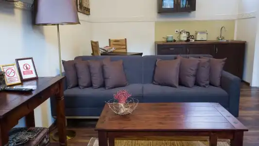 Regal Residence - 12