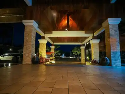 Naraya Riverside Resort - 1