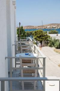Polos Paros - 109