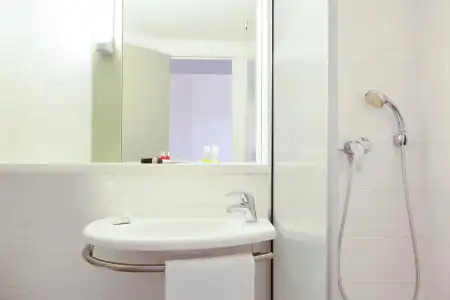 ibis budget Tarbes - 7