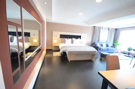 Hôtel La Villette - 96