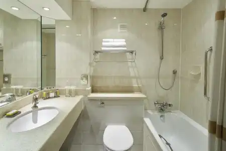 Deltas by Marriott Bristol City Centre - 13