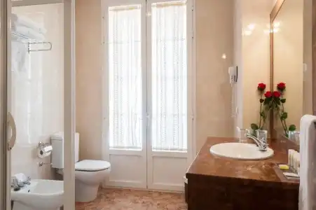 Adriano Boutique Sevilla - 93