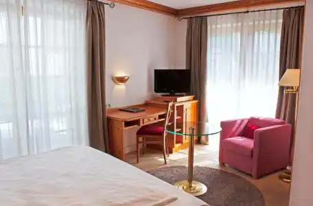 Bayerischer Hof - 72