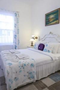Dantela Butik - 38