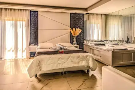 Reggia Suite Spa - 80