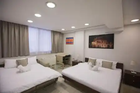 7 Hills Suites - 36