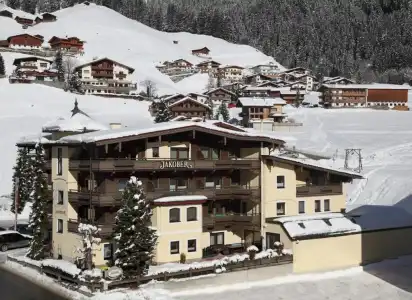 Hotel-Garni Jakober - 50