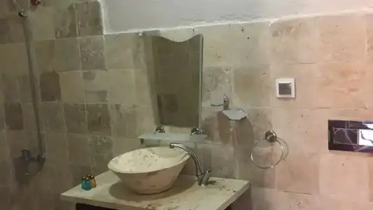 Stone Age Mansion - 90
