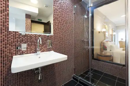 Sterling - 51