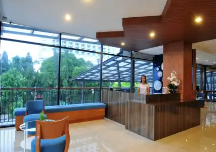 The Bedrooms Hostel Pattaya - 25