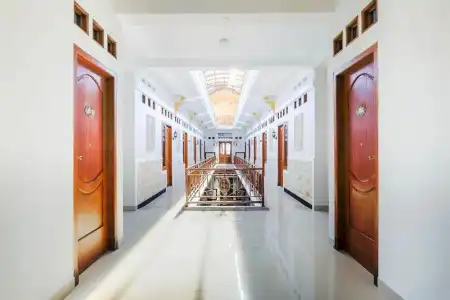 OYO 3468 Ndalem Gusti Ayu - 11