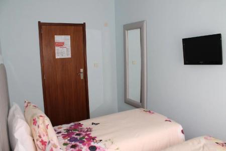 Grande Oceano Guest House - 11