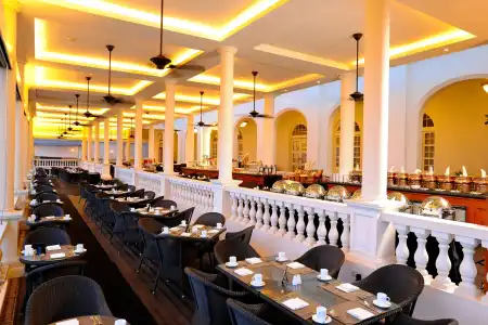 Galle Face - 17