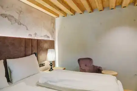 Boutique im Auracher Löchl - 56