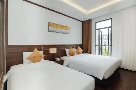 Jade Ha Long - 25